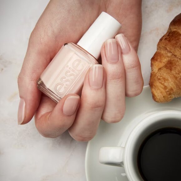 Essie MADEMOISELLE #112 Nail Polish Lacquer - Picture 4 of 6